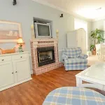 A Family Seacret By Redawning